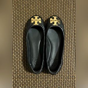 Tory Burch ballet flat size 5
